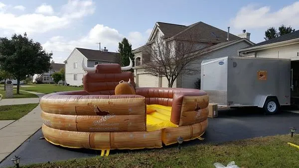 Inflatable Mat For Mechanical Rodeo Bulll For Sale
