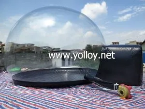 Quả cầu tuyết trong suốt có đường kính 7,5M